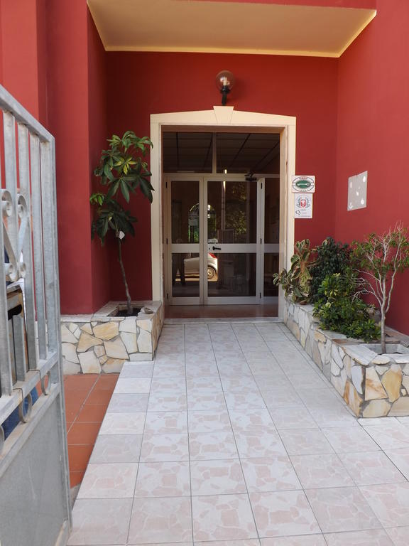 Hotel Sagittario San Sperate Екстер'єр фото
