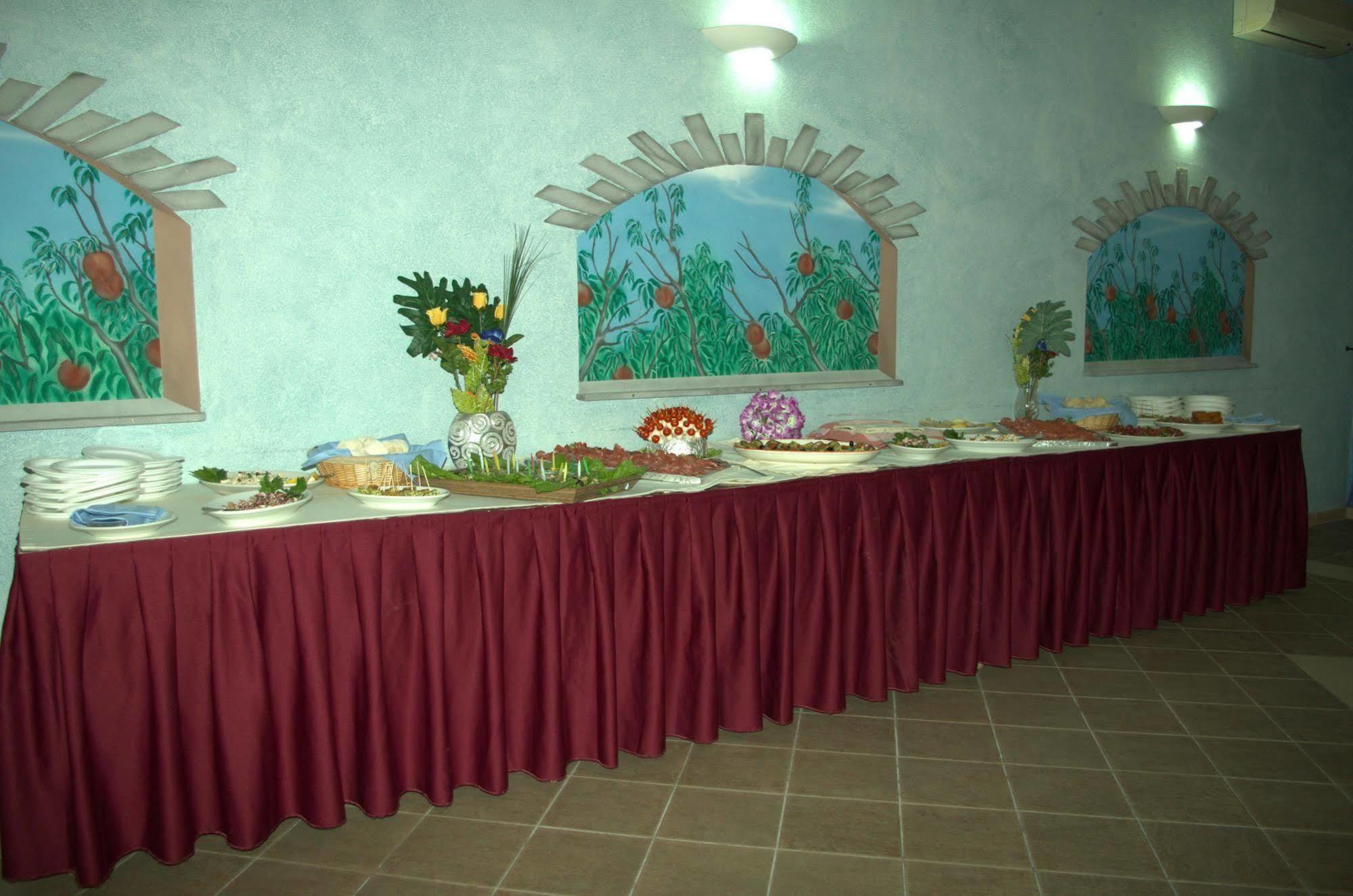 Hotel Sagittario San Sperate Екстер'єр фото