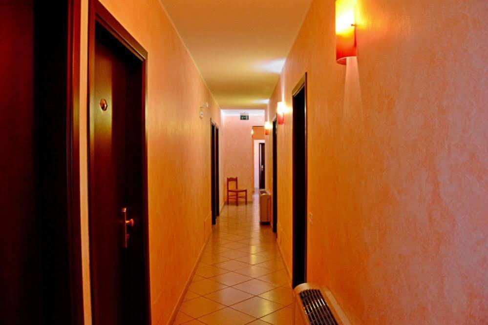 Hotel Sagittario San Sperate Екстер'єр фото